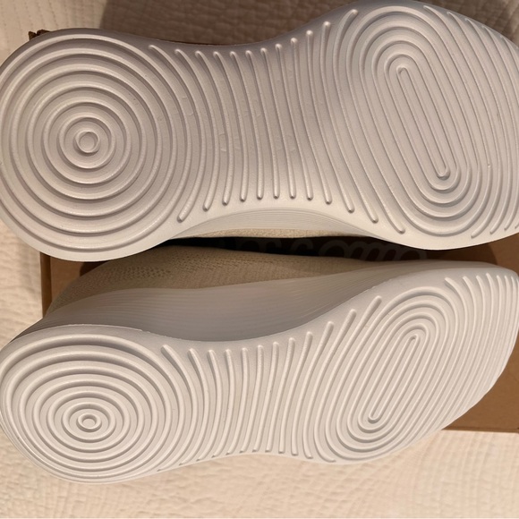 NIB Allbirds Tree Runner Women’s Sneakers in Cream and Teal - Picture 3 of 6